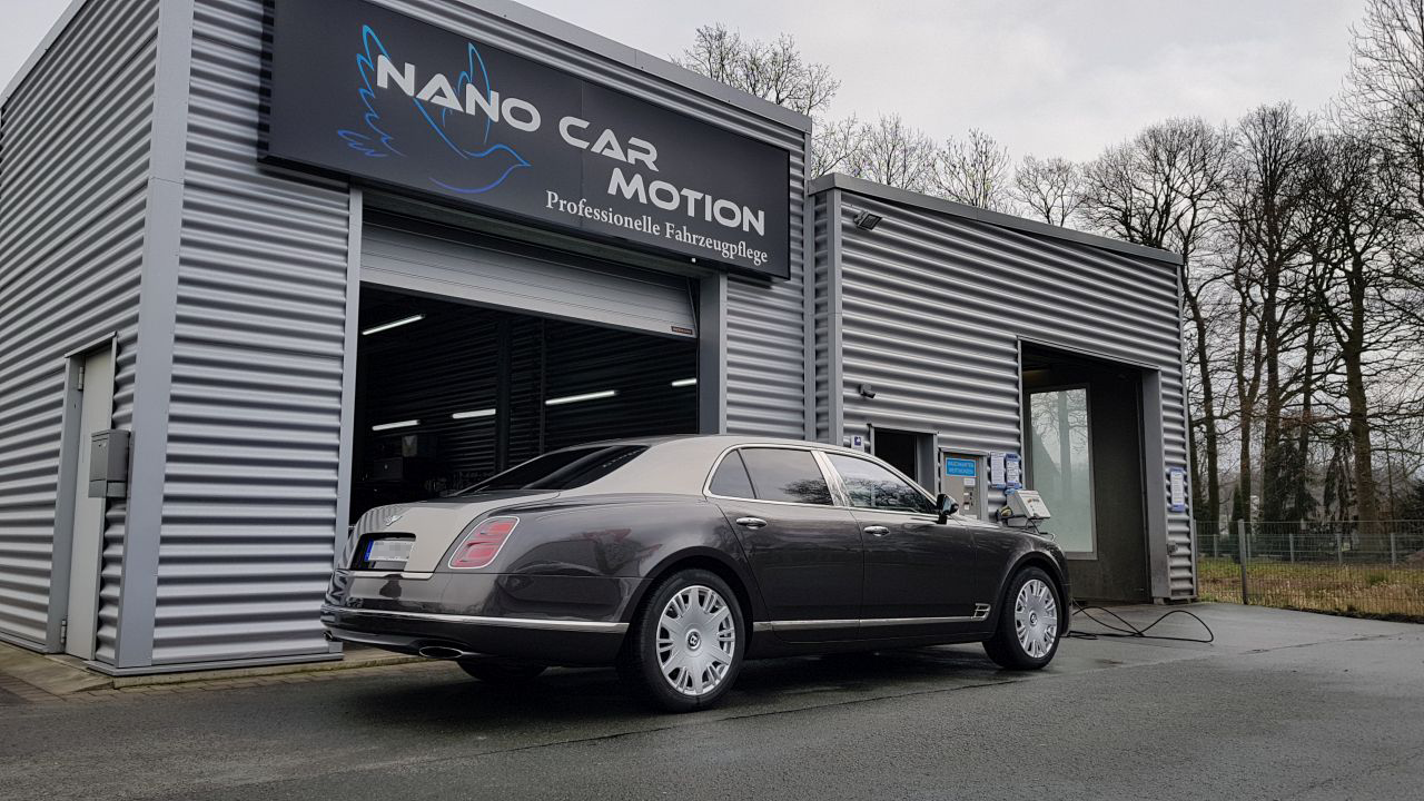 Nano-Car-Motion-Rolls-Royce2