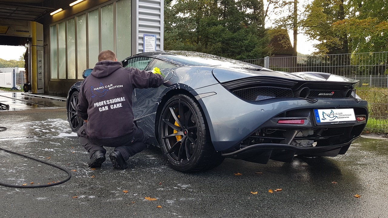 Nano-Car-Motion_McLaren